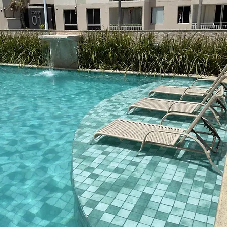 Ap Mirante 5min Da Com Piscina E Rooftop 6 Pessoas *